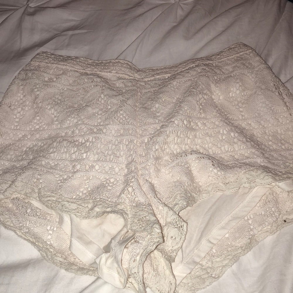 Hollister size Medium lace shorts